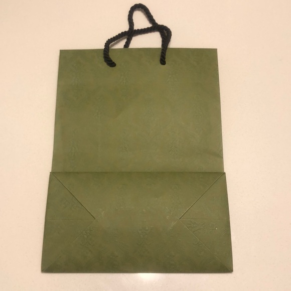 GUCCI Green Holiday Christmas Paper Bag - Picture 3 of 6